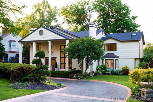 2151 27th St, Tulsa, OK, 74114-4220 | Card Image