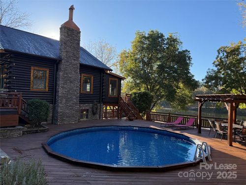 1011 Lake Shore Dr, Belmont, NC, 28012-9766 | Card Image