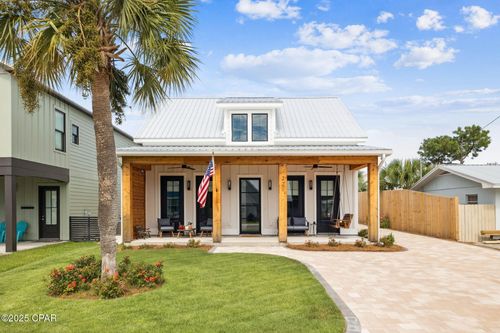 221 15th St, Panama City Beach, FL, 32413-1525 | Card Image