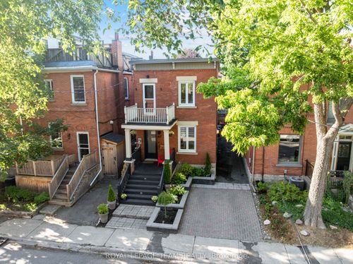 47 2nd Ave, Ottawa, ON, K1S2H2 | Card Image