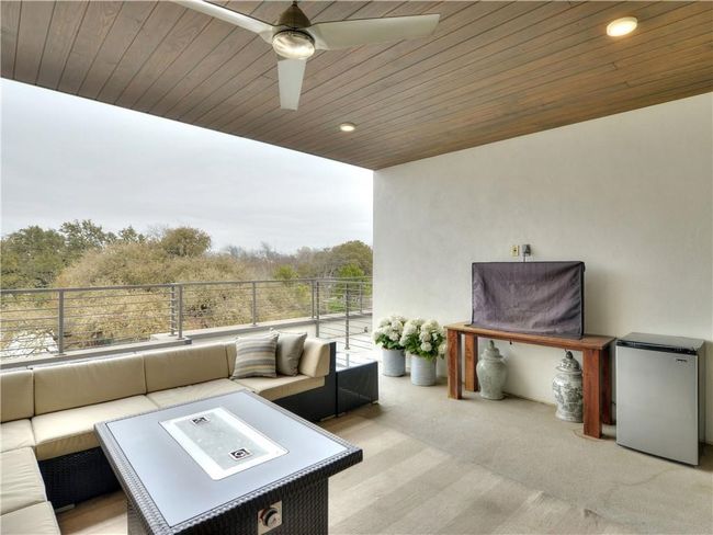 UNIT-2 - 2003 Wilson St, Condo with 3 bedrooms, 4 bathrooms and 2 parking in Austin TX | Image 25