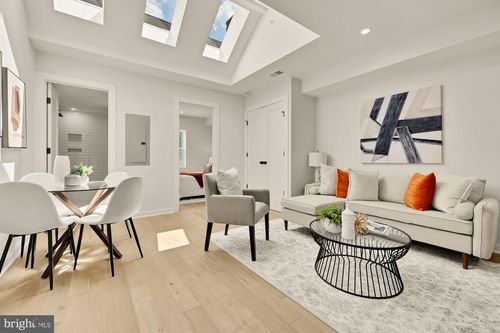 apt-5-2610 41st St Nw, WASHINGTON, DC, 20007-1267 | Card Image