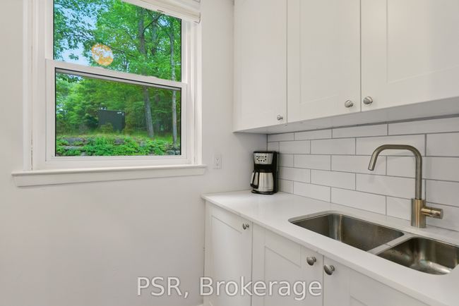 117 - 12 Bigwin Island, Condo with 0 bedrooms, 1 bathrooms and 50 parking in Baysville ON | Image 5