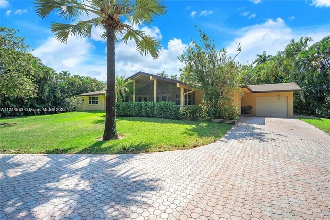 4851 Sw 106 Th Ave, House other with 3 bedrooms, 2 bathrooms and null parking in Davie FL | Image 19