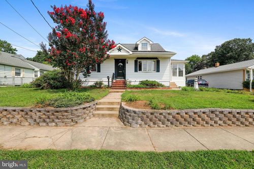 57 S Terrace Ave, MAPLE SHADE, NJ, 08052-3262 | Card Image