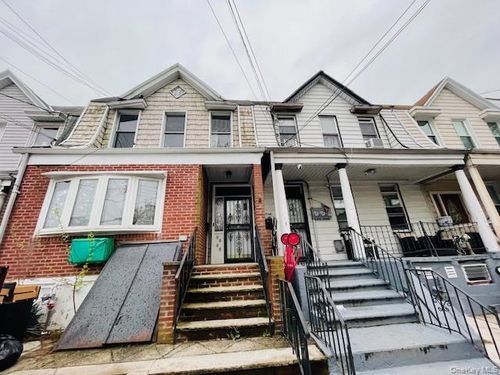 68-68 76th St, Middle Village, NY, 11379 | Card Image