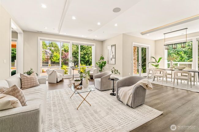 23036 35 Th Ave Se, House other with 5 bedrooms, 7 bathrooms and 3 parking in Bothell WA | Image 7