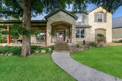 426 Cordillera Trce, Boerne, TX, 78006-5722 | Card Image