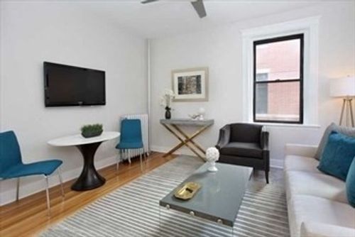apt-1-36 E Newton St, Boston, MA, 02118-1920 | Card Image