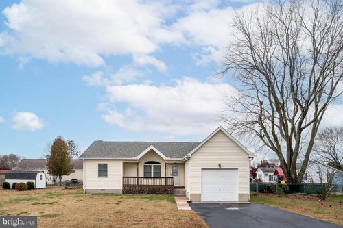 206 Chapel Of Ease St, DAGSBORO, DE, 19939-1808 | Card Image