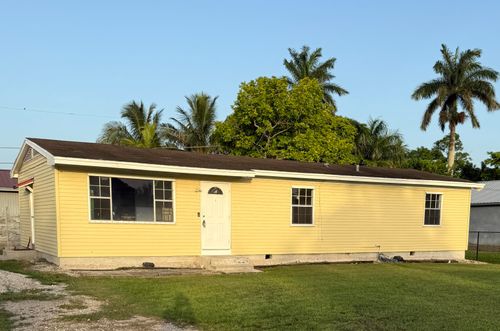 265-265 Sw 11th Ave, South Bay, FL, 33493-1917 | Card Image