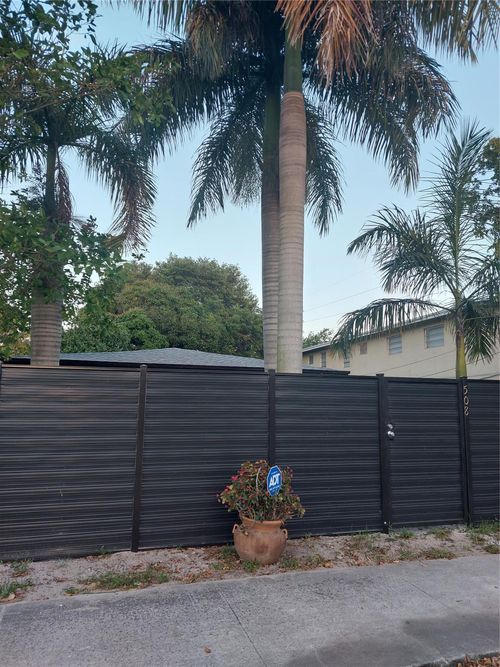 508 Nw 8th Ave, Fort Lauderdale, FL, 33311-8145 | Card Image