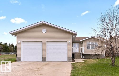 5014 49 St, Fort Kent, AB, T0A1H0 | Card Image