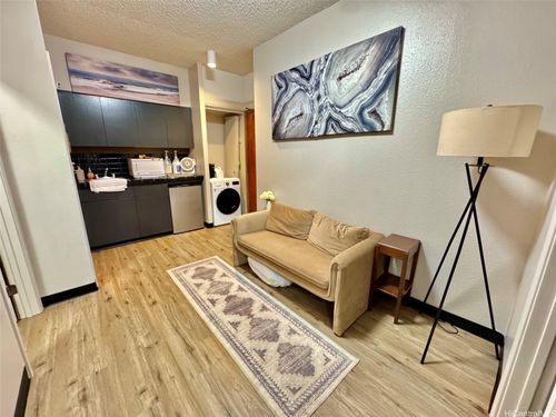 1107-1188 Bishop St, Honolulu, HI, 96813-3304 | Card Image