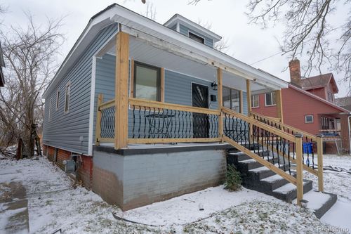 4526 French Rd, Detroit, MI, 48214-1589 | Card Image