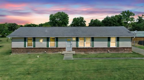 125 Scotch St, Hendersonville, TN, 37075-2429 | Card Image