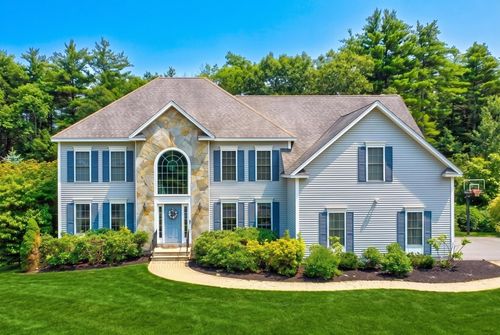 15 Northland Rd, Windham, NH, 03087-1274 | Card Image