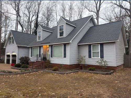 108 Greenbrier, Williamsburg, VA, 23185-8120 | Card Image