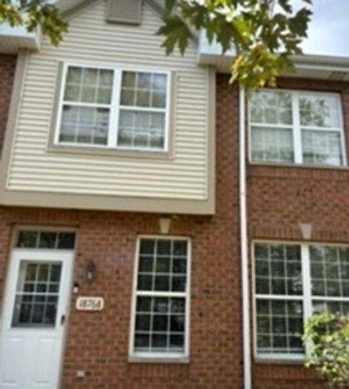 18768 S Burnside Station Dr, Mokena, IL, 60448-8827 | Card Image