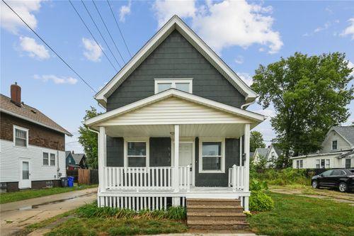 512 15th St Ne, Cedar Rapids, IA, 52402 | Card Image