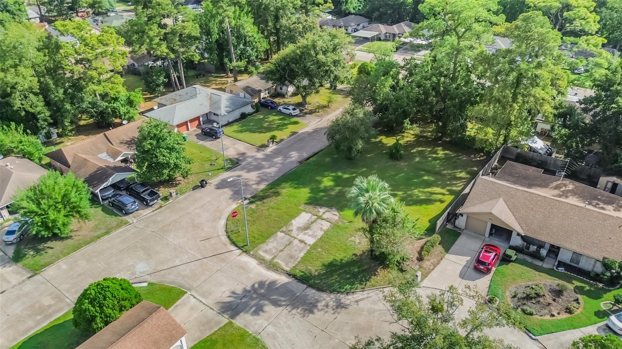 Land in Houston 4