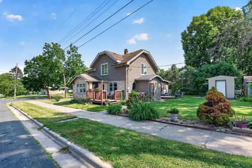 158 Moreland Ave E, West Saint Paul, MN, 55118-2542 | Card Image