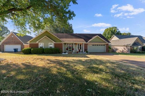 7427 Ivywood Lane, Olive Branch, MS, 38654 | Card Image
