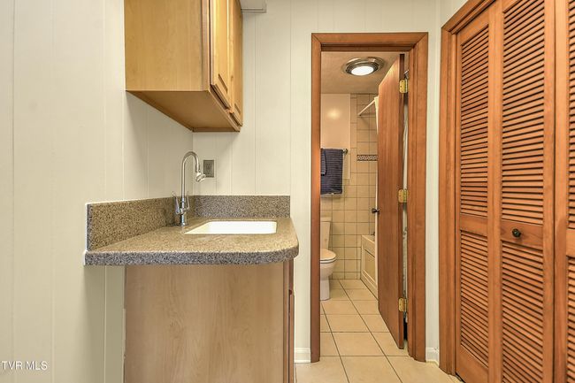 55 Grove Hill Rd, House other with 3 bedrooms, 4 bathrooms and null parking in Kingsport TN | Image 53