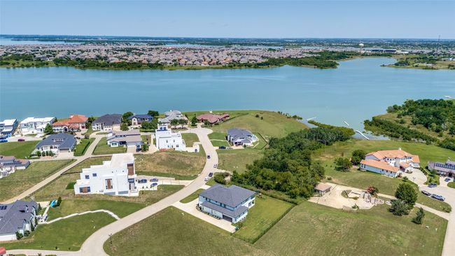 7281 Waters Edge Dr, House other with 5 bedrooms, 4 bathrooms and null parking in The Colony TX | Image 37