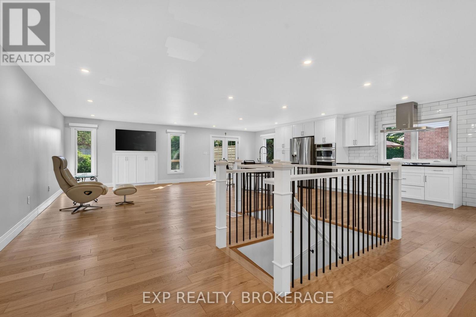Residential in Kingston (North of Taylor-Kidd Blvd) 5