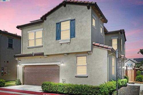 1205 S Ross Ct, Mountain House, CA, 95391-8033 | Card Image