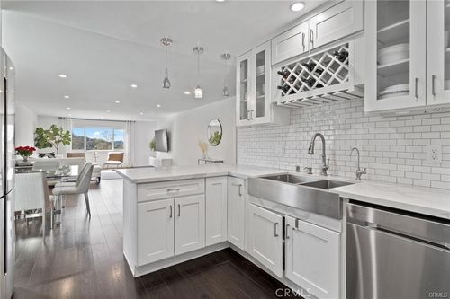 314-1935 Alpha Rd, Glendale, CA, 91208-2107 | Card Image