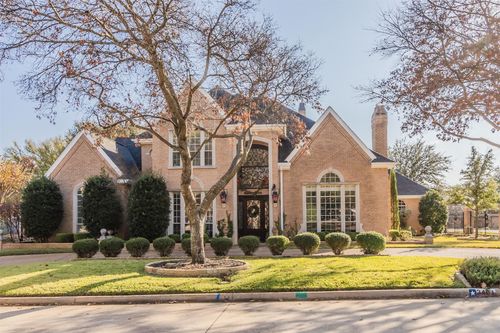 3401 Queensbury Way E, Colleyville, TX, 76034-4861 | Card Image
