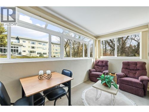 37-1045 Sutherland Ave, Kelowna, BC, V1Y5Y1 | Card Image