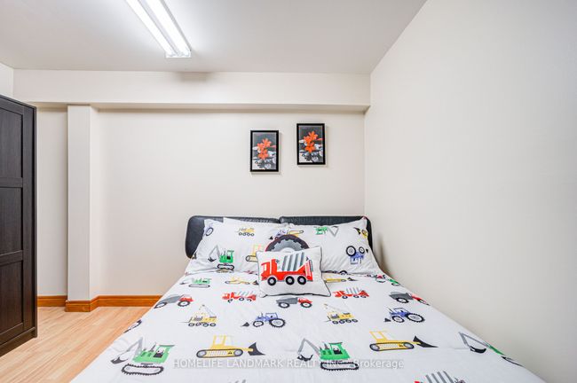 2 - 401 Keats Way, Condo with 5 bedrooms, 3 bathrooms and 1 parking in Waterloo ON | Image 40