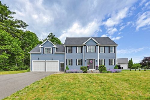 5 Rockmeadow Dr, East Bridgewater, MA, 02333-2433 | Card Image