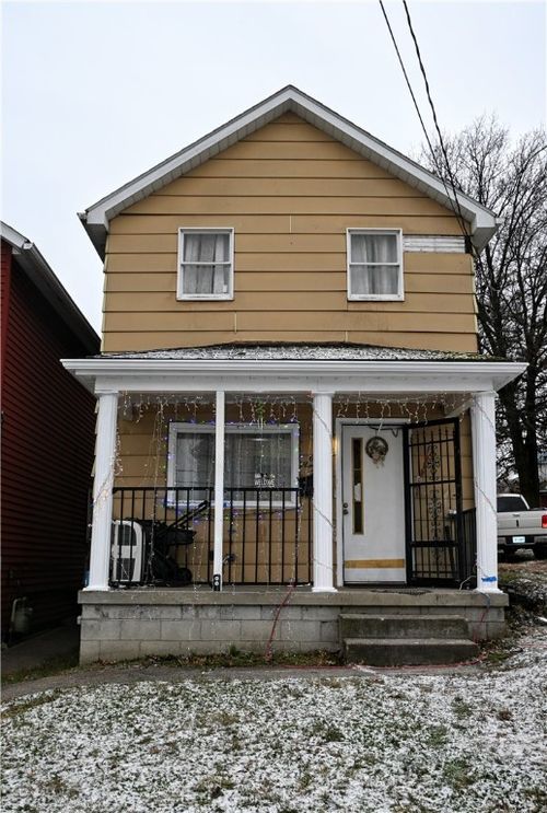 110 Reed Ave, Monessen, PA, 15062-1239 | Card Image