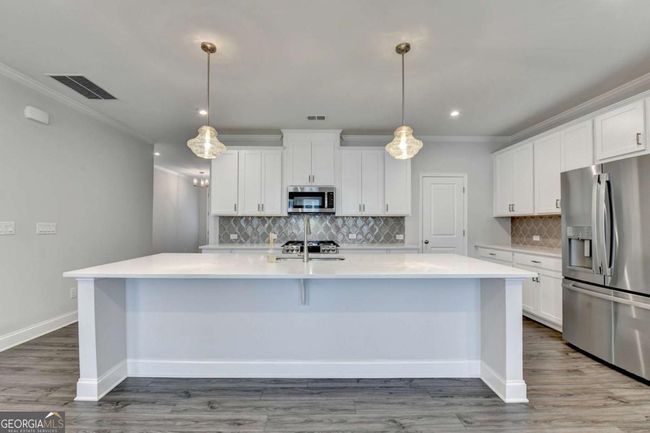 6270 Bracken Brown Dr, Townhouse with 3 bedrooms, 3 bathrooms and 2 parking in Alpharetta GA | Image 14