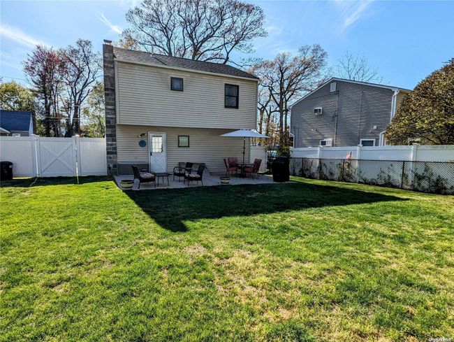 41 Crotty Court, House other with 3 bedrooms, 1 bathrooms and null parking in Lake Grove NY | Image 12