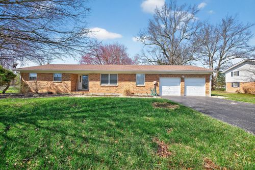 414 Castle Ave, Mount Orab, OH, 45154-9439 | Card Image