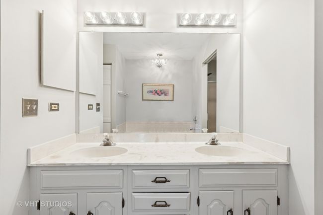 10428 Morningside Ct, Townhouse with 2 bedrooms, 3 bathrooms and 2 parking in Orland Park IL | Image 15