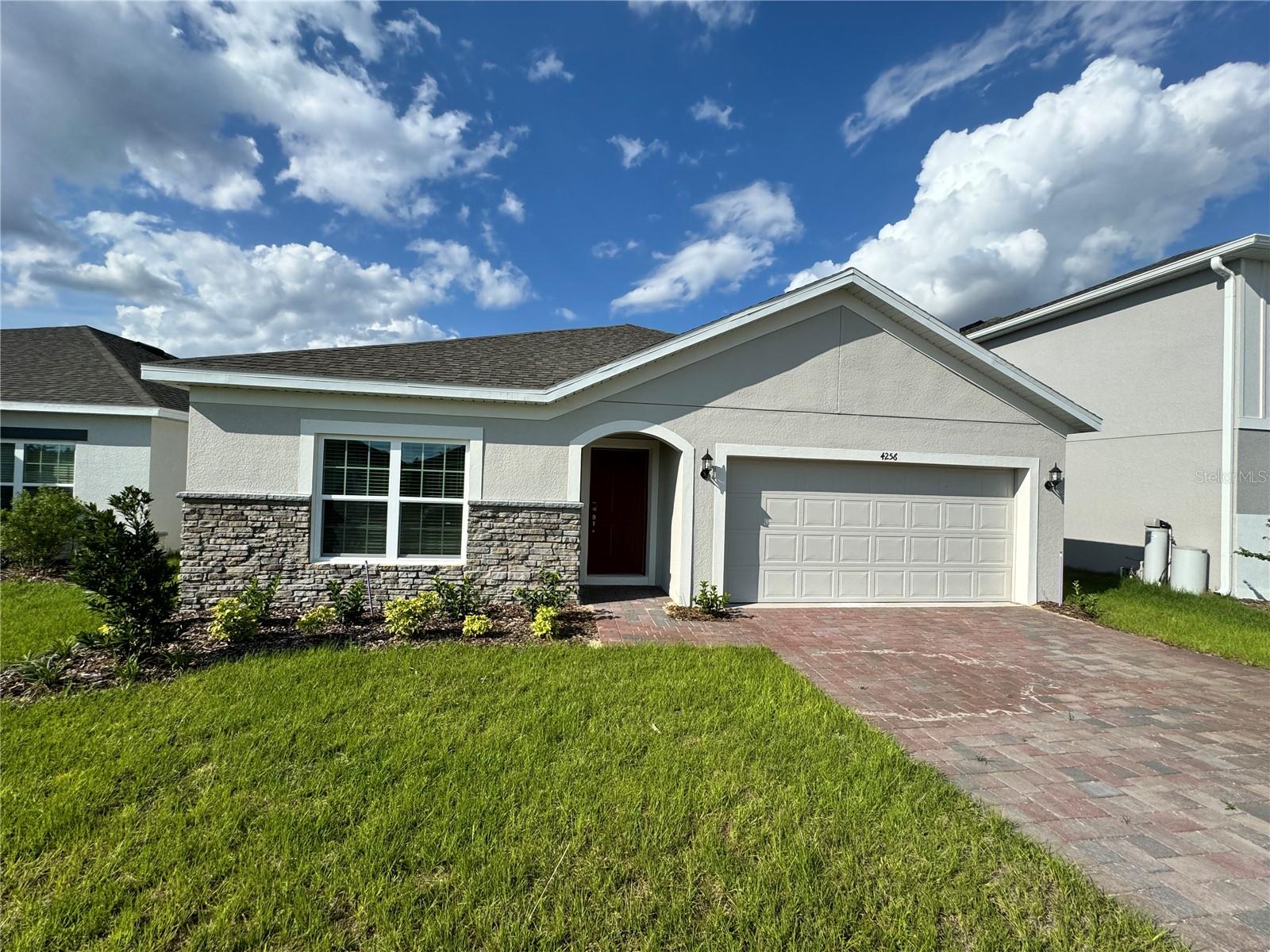 Deleon St, Haines City, FL 33844