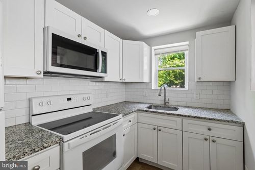 5325 W Stiles St, PHILADELPHIA, PA, 19131-4311 | Card Image