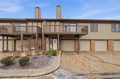 4557 Saint James Cir Nw, Canton, OH, 44708-1543 | Card Image