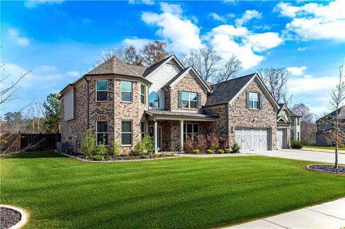 5381 Front Runner Ct, Sugar Hill, GA, 30518-4571 | Card Image