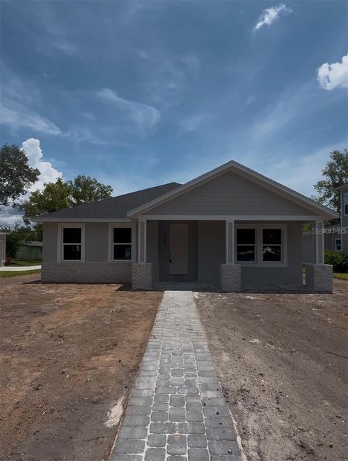809 S Locust Ave, SANFORD, FL, 32771-2054 | Card Image