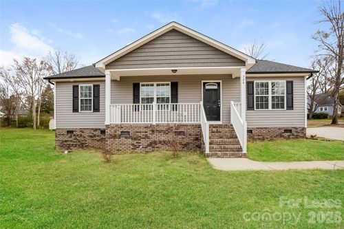 324 Rowan Mill Road, Salisbury, NC, 28147 | Card Image