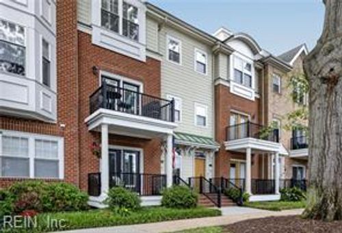 929 Bolling Ave, Norfolk, VA, 23508-1601 | Card Image