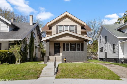 1917 Calumet Ave, Toledo, OH, 43607-1606 | Card Image