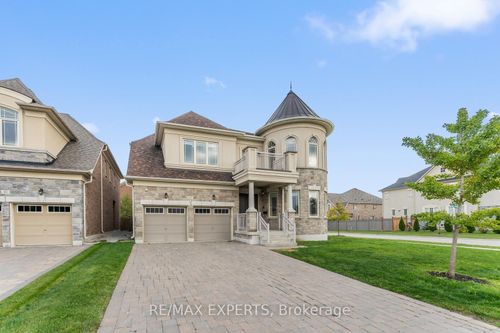 97 Ross Vennare Cres, Kleinburg, ON, L4H4N2 | Card Image
